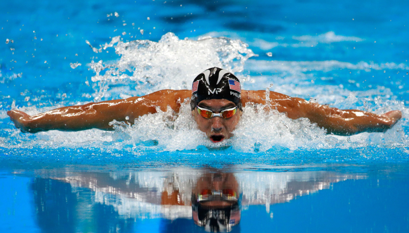 Michael Phelps swimming the 200m butterfly at the Olympics