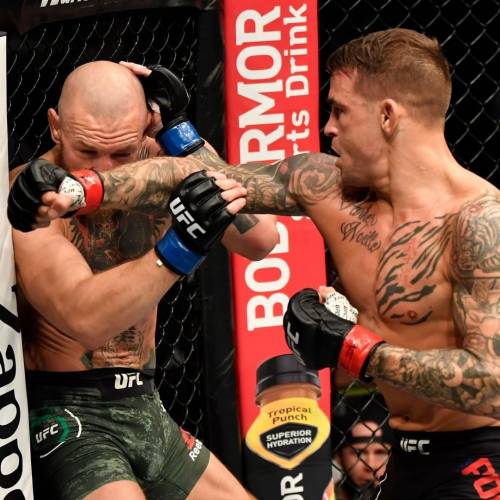 Dustin Poirier takes down Conor McGregor in UFC 264