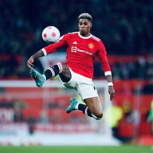 Marcus Rashford playing for Manchester United