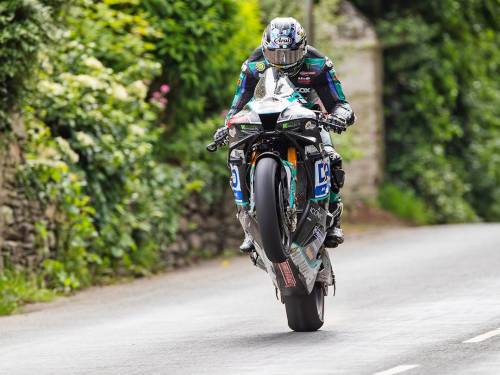 Michael Dunlop riding motorcycle at Isle of Man TT