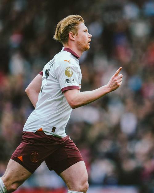 Kevin De Bruyne celebrating