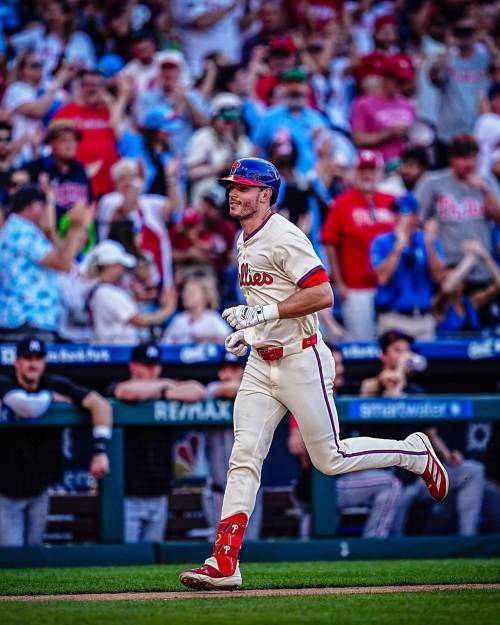 Max Kepler from the Philadelphia Phillies