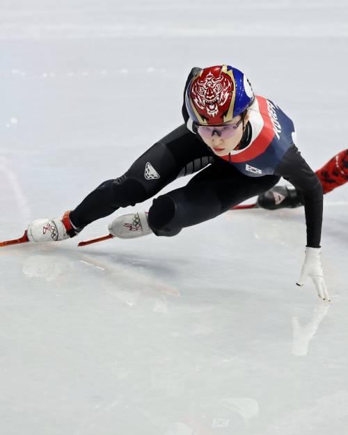Choi Min-jeong in action at the 2026 Winter Olympics